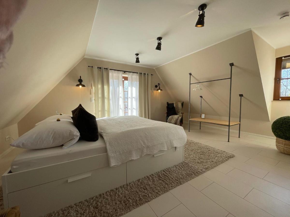 Meine Ferienwohnung Pleissenhaus Altenburg Buitenkant foto